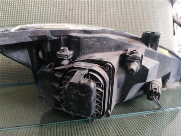 Faro Delantero Izquierdo Ford Focus Berlina (CAK)(1998->) foto 2