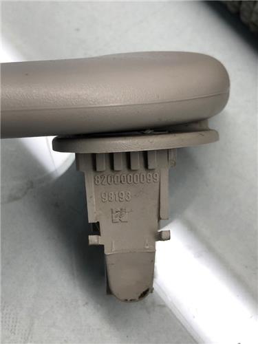 Asidero Superior Delantero Izquierdo Renault Trafic III Combi (08.2014->) foto 3