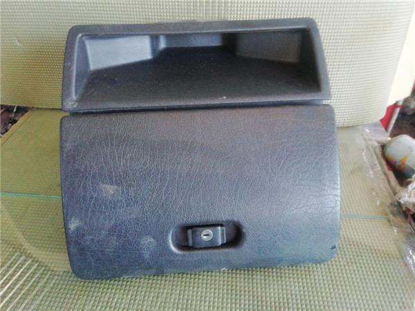 Guantera Salpicadero Seat Cordoba Berlina (6K2)(11.1993->)