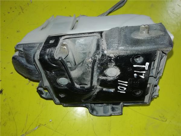 Cerradura Puerta Trasera Izquierda Volkswagen Polo III (6N1)(09.1994->)