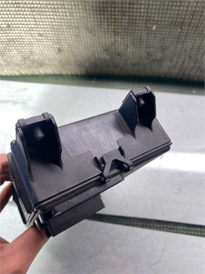 Caja Fusibles/Rele Opel Corsa D (2006->) foto 2
