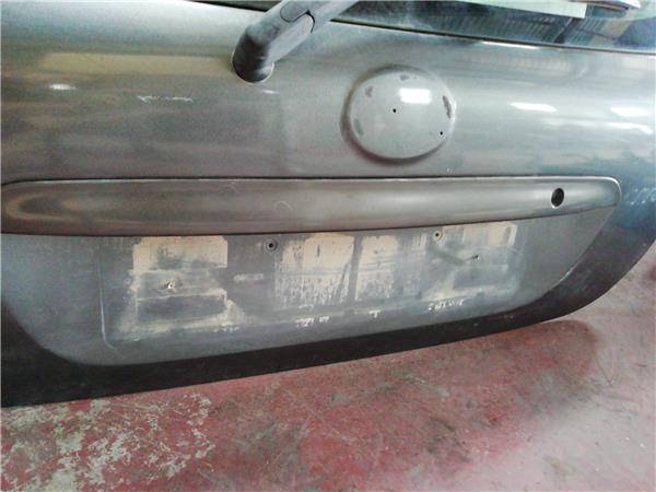 Porton Trasero Toyota COROLLA foto 4