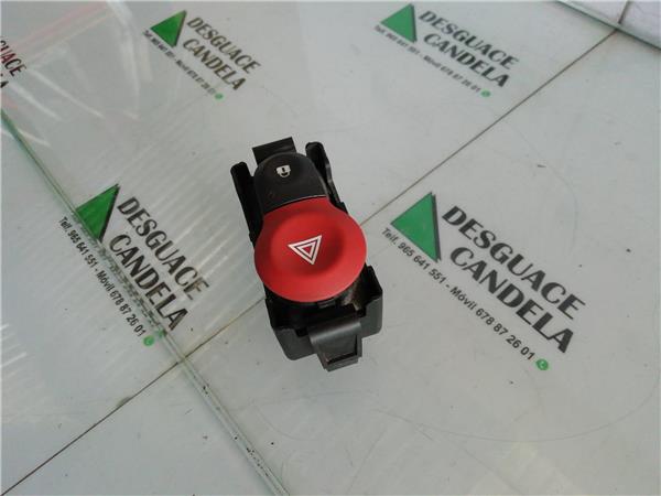 Interruptor Luces Emergencia Renault Kangoo II (F/KW0)(2008->) foto 2
