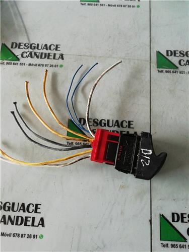 MANDO ELEVALUNAS DELANTERO IZQUIERDO Renault Clio II Fase I (B/CB0)(1998->) foto 4