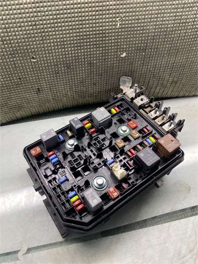 Caja Fusibles/Rele Opel Astra K Berlina 5p (09.2015->)