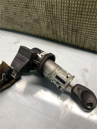 Conmutador De Arranque/Encendido Citroen Xsara Berlina (1997->) foto 3
