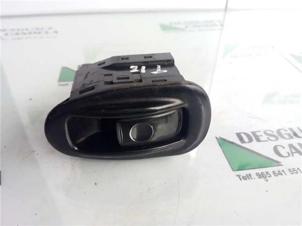 MANDO ELEVALUNAS TRASERO IZQUIERDO Mitsubishi Santamo (Hyundai)(1999->)