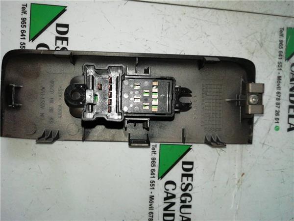 MANDO ELEVALUNAS TRASERO IZQUIERDO Nissan Pathfinder (R51)(01.2005->) foto 2