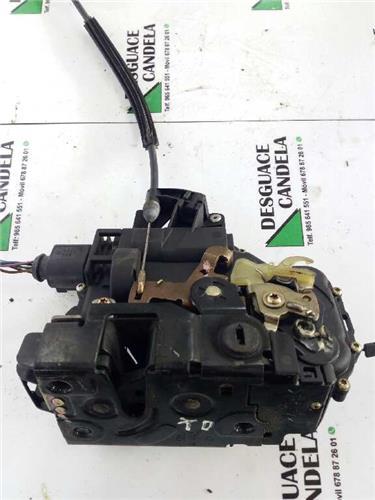 Cerradura Puerta Trasera Derecha Volkswagen GOLF IV BERLINA foto 2