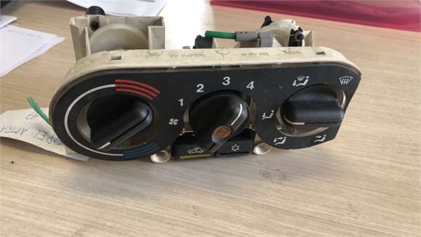 Mandos Calefaccion / Aire Acondicionado Opel Astra F Berlina (1991->)