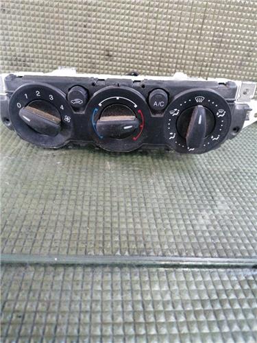 Mandos Calefaccion / Aire Acondicionado Ford Focus Berlina (CB4)(2008->)