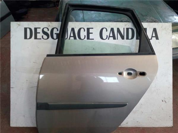 Puerta Trasera Izquierda Renault SCENIC II