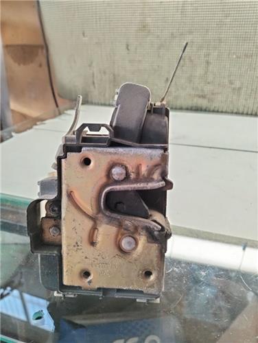 Cerradura Puerta Trasera Izquierda Seat Ibiza (6K1)(1993->) foto 3