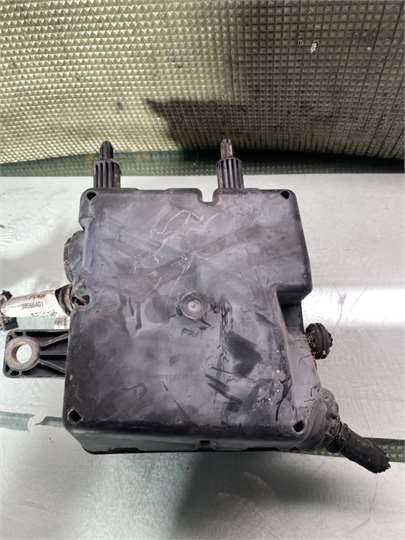 Caja Fusibles/Rele Renault Laguna III Berlina (2007->) foto 5