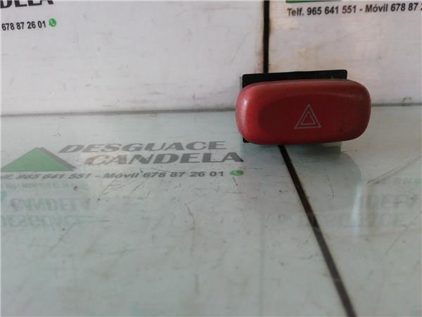Interruptor Luces Emergencia Suzuki Baleno Berlina (SY/EG)(1995->)