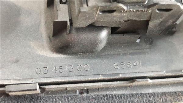 MANDO ELEVALUNAS DELANTERO DERECHO Volvo V50 Familiar (2004->) foto 5