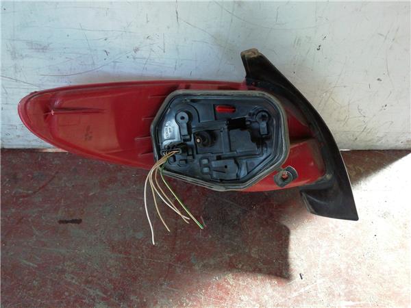 piloto trasero derecho peugeot 206 berlina 20