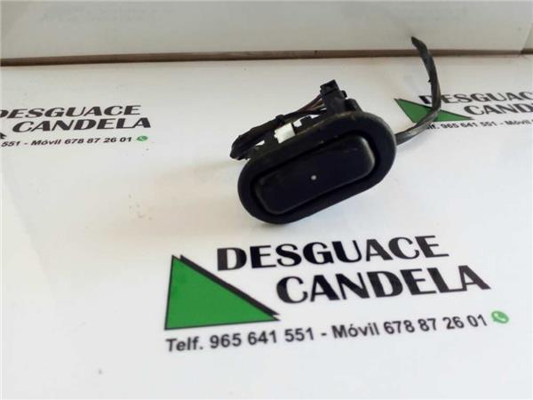 MANDO ELEVALUNAS DELANTERO DERECHO Opel ASTRA G BERLINA