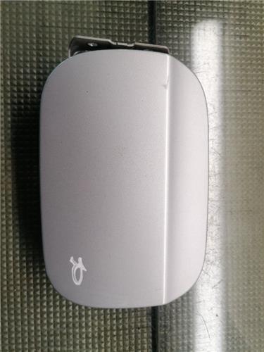 tapa exterior combustible mercedes benz clase