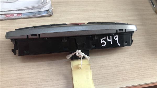 Interruptor Luces Emergencia Peugeot 308 (2007->) foto 3