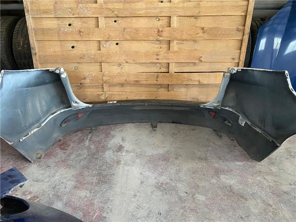 Paragolpes Trasero Renault Megane III Sport Tourer (2009->) foto 3