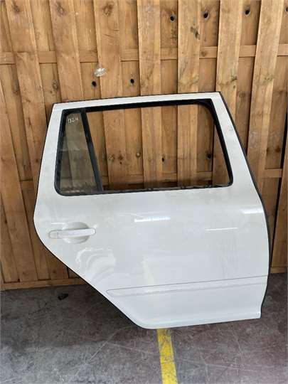 Puerta Trasera Derecha Skoda Octavia Combi (1Z5)(2008->)