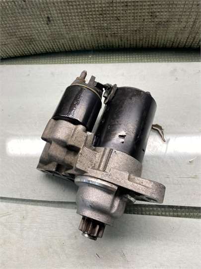 Motor Arranque Volkswagen Polo IV (9N1)(11.2001->) foto 2