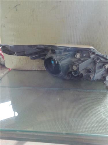 Faro Delantero Izquierdo Toyota AVENSIS foto 2