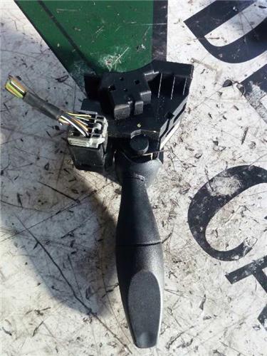 Mando Intermitencia Ford FOCUS BERLINA foto 2