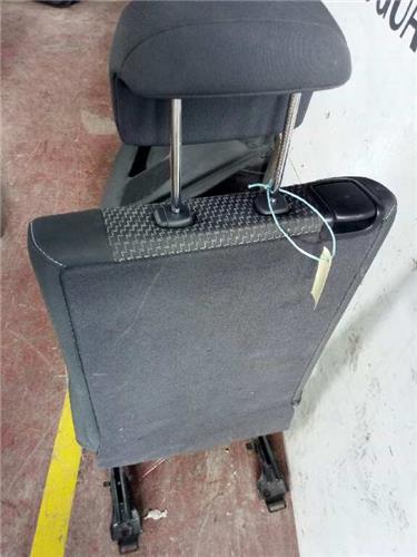 Asiento Trasero Central Toyota VERSO foto 4
