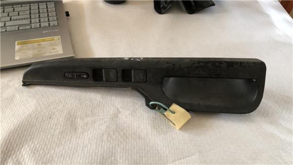 MANDO ELEVALUNAS DELANTERO IZQUIERDO Seat CORDOBA BERLINA foto 4