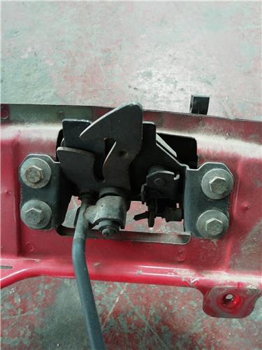 Cerradura Capo Mercedes-Benz Clase A (BM 168)(05.1997->)