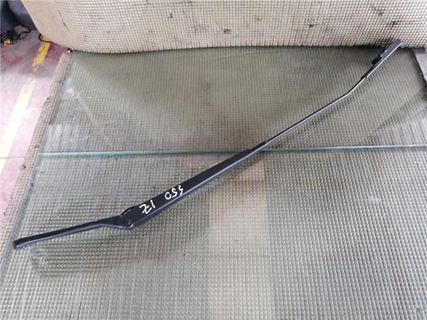 brazo limpiaparabrisas delantero izquierdo pe