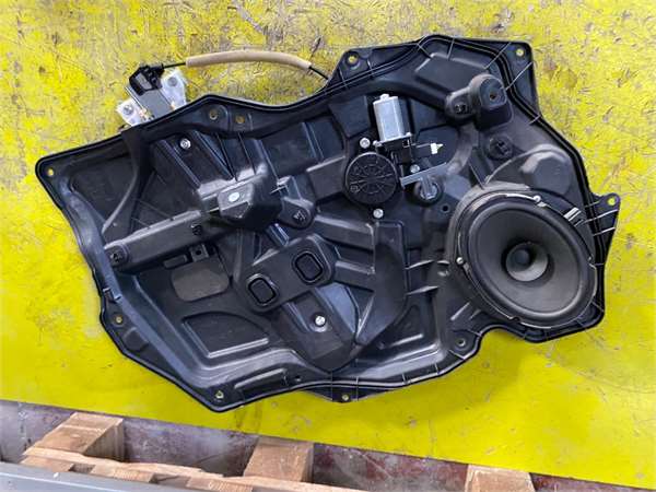 Elevalunas Electrico Delantero Izquierdo Mazda 3 Berlina (BL)(2009->) foto 4