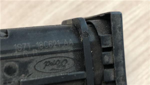 Varios Ford Mondeo Berlina (GE)(2000->) foto 4