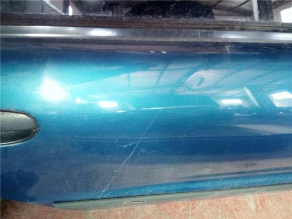 Puerta Trasera Derecha Daewoo LANOS foto 2