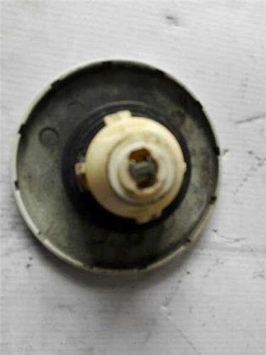 Tapon Combustible Citroen Saxo (1999->) foto 2