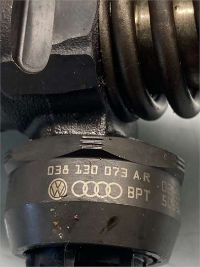 Inyector Audi A4 Berlina (8E)(12.2001->) foto 5