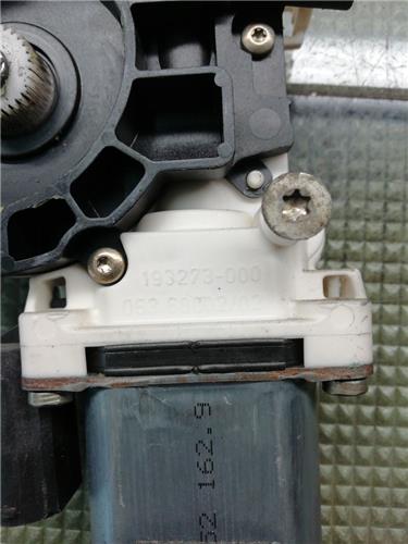 MOTOR ELEVALUNAS DELANTERO DERECHO BMW Serie 7 (E38)(1994->) foto 3