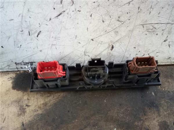 Interruptor Luces Emergencia Renault CLIO II FASE II foto 2