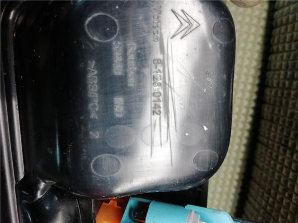 Cenicero Citroen C5 Berlina (2008->) foto 4