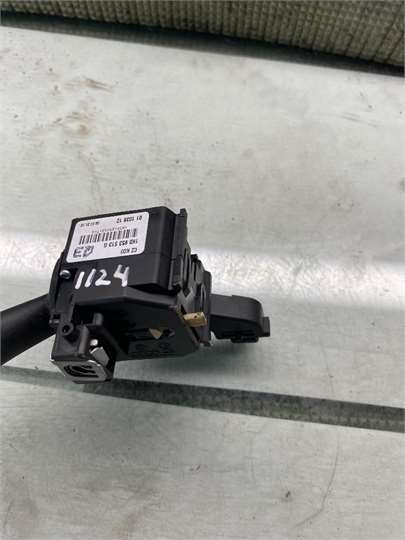Mando Multifuncion Skoda Octavia Combi (1Z5)(2008->) foto 2