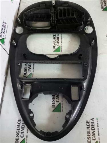 Embellecedor Salpicadero Citroen XSARA PICASSO foto 3