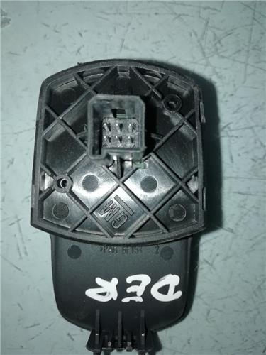 MANDO ELEVALUNAS DELANTERO DERECHO Opel Corsa D (2006->) foto 2