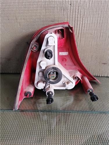 Piloto Trasero Derecho Ford Focus Berlina (CAK)(1998->) foto 2
