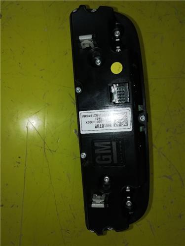 Mandos Calefaccion / Aire Acondicionado Opel Astra K Berlina 5p (09.2015->) foto 3