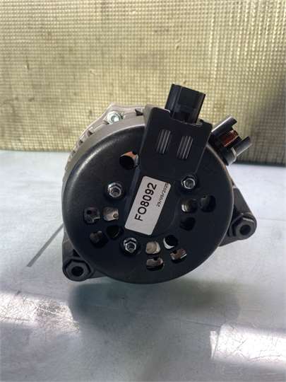 Alternador Ford Focus Berlina (CB4)(2008->) foto 5