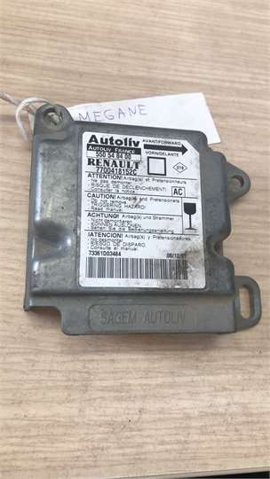 Centralita Airbag Renault Megane I Berl./ Berl. con portón (BA0)(08.1995->)