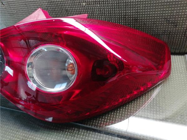 Piloto Trasero Derecho Opel Corsa D (2006->) foto 3