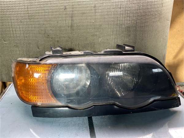 Faro Delantero Derecho